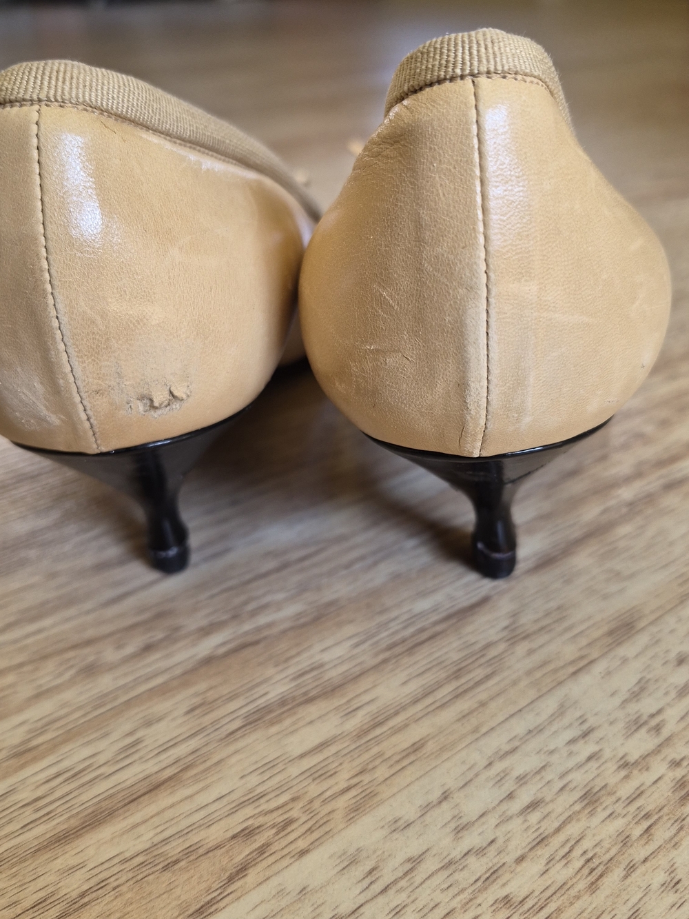 Chanel Beige and Black Cap-Toe Ballet heels - Picture 3 of 8